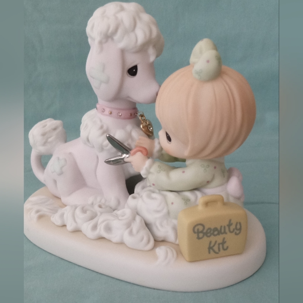 Enesco Precious Moments Figurine - Loving, Caring and Shearing